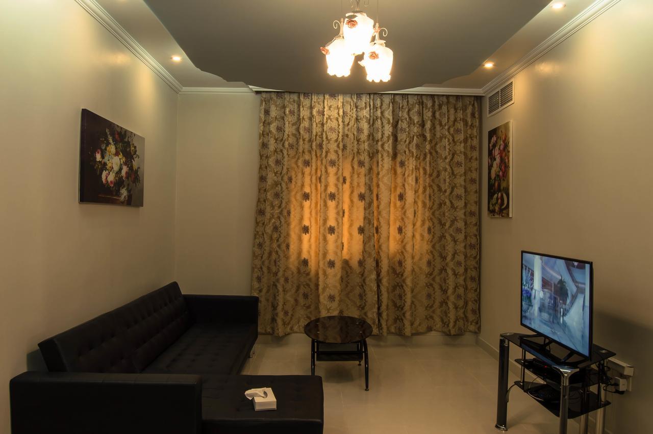 Wardah Hotel Apartments Sharjah Exterior photo